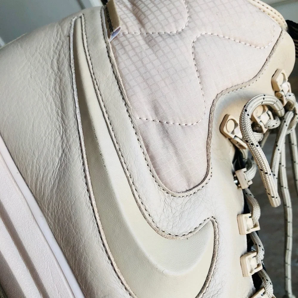 Nike Men's Lunar Force 1 Duckboot in Linen/Khaki - Picture 11 of 16